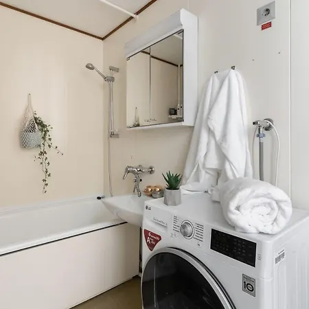 Apartman Quiet Near Everything In A Shared